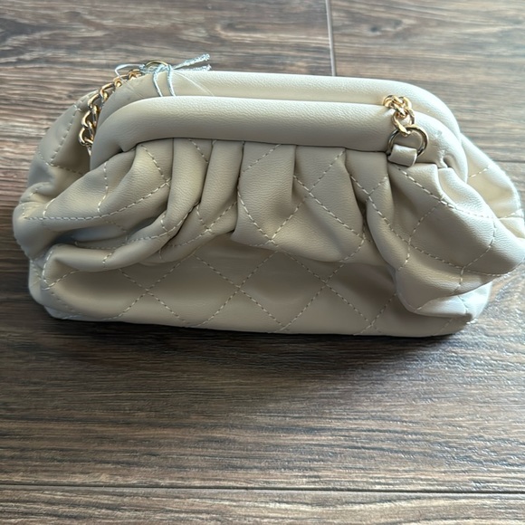 Bag - Picture 1 of 4